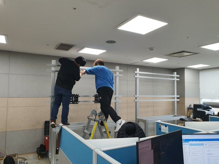 상황실 이전 설치 및 4K 멀티디스플레이 시스템 구축 제안 — 멀티비전 현장 사진 4